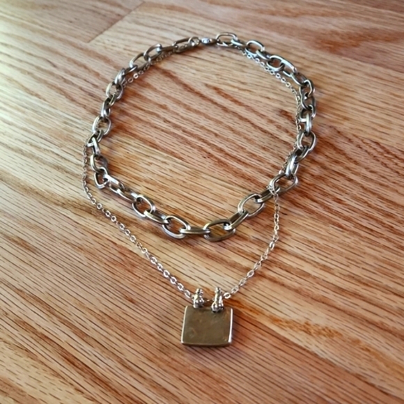 Anthropology Layered Necklace, gold tones 16 - 18 inch - Picture 3 of 5